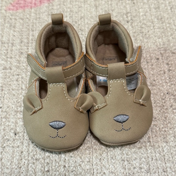 0-3 Months Carter's Beige Baby Shoes with Bear Face *Bundle only item* - Picture 1 of 5